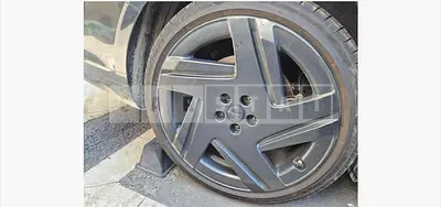 Photo 1 of 7: 2025 Genesis (parts) G90 Wheel — Korean insurance auction