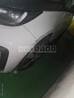 Photo 2 of 23: 2020 BMW i3 — Korean insurance auction