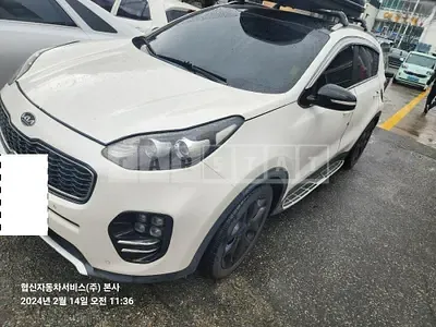 Photo 1 of 31: 2015 Kia Sportage, VIN KNAPR813BGK013905 — Korean insurance auction