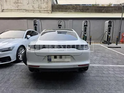 Photo 1 of 58: 2021 Porsche Panamera 4 — Korean insurance auction