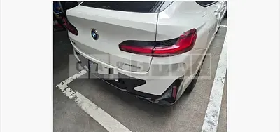 Photo 1 of 17: 2022 BMW X4 xDrive20i — Korean insurance auction