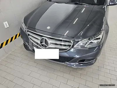 Photo 1 of 33: 2016 Mercedes-Benz E220 BlueTec — Korean insurance auction
