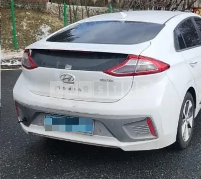 Photo 1 of 11: 2017 Hyundai IONIQ — Korean insurance auction