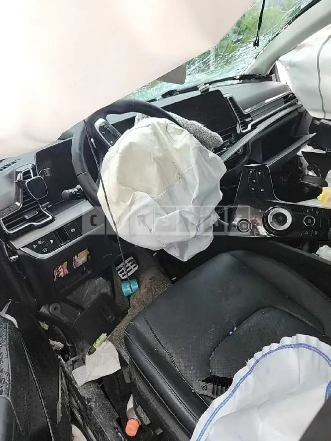 Photo 2 of 20: 2022 Kia Sportage 2.0 LPI, VIN KNAPV81JBPK126225 — Korean insurance auction