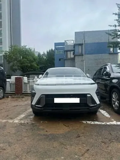 Photo 1 of 28: 2025 Hyundai Kona — Korean insurance auction