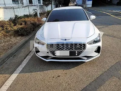 Photo 1 of 13: 2018 Genesis G70 2.0T, VIN KMTG341ABJU011309 — Korean insurance auction