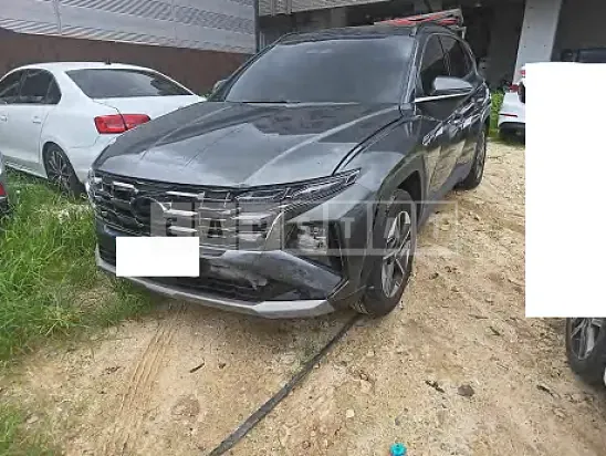 Photo 2 of 37: 2024 Hyundai Tucson — Korean insurance auction