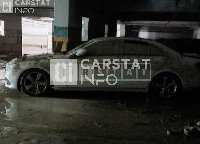 Photo 2 of 10: 2016 Mercedes-Benz Subsequent E220 d — Korean insurance auction