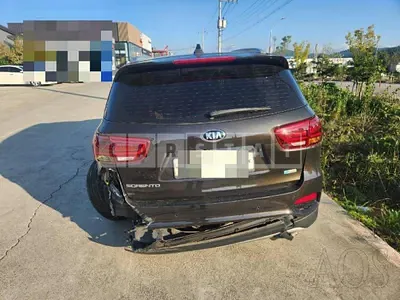 Photo 1 of 7: 2017 Kia Sorento 2.2 — Korean insurance auction