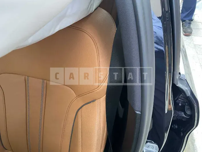 Photo 2 of 43: 2021 BMW 520i, VIN WBA11BH06MCG47914 — Korean insurance auction