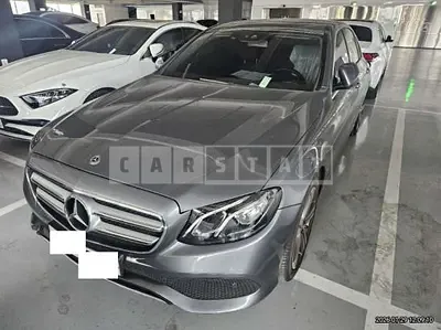 Photo 1 of 36: 2019 Mercedes-Benz E 300 — Korean insurance auction