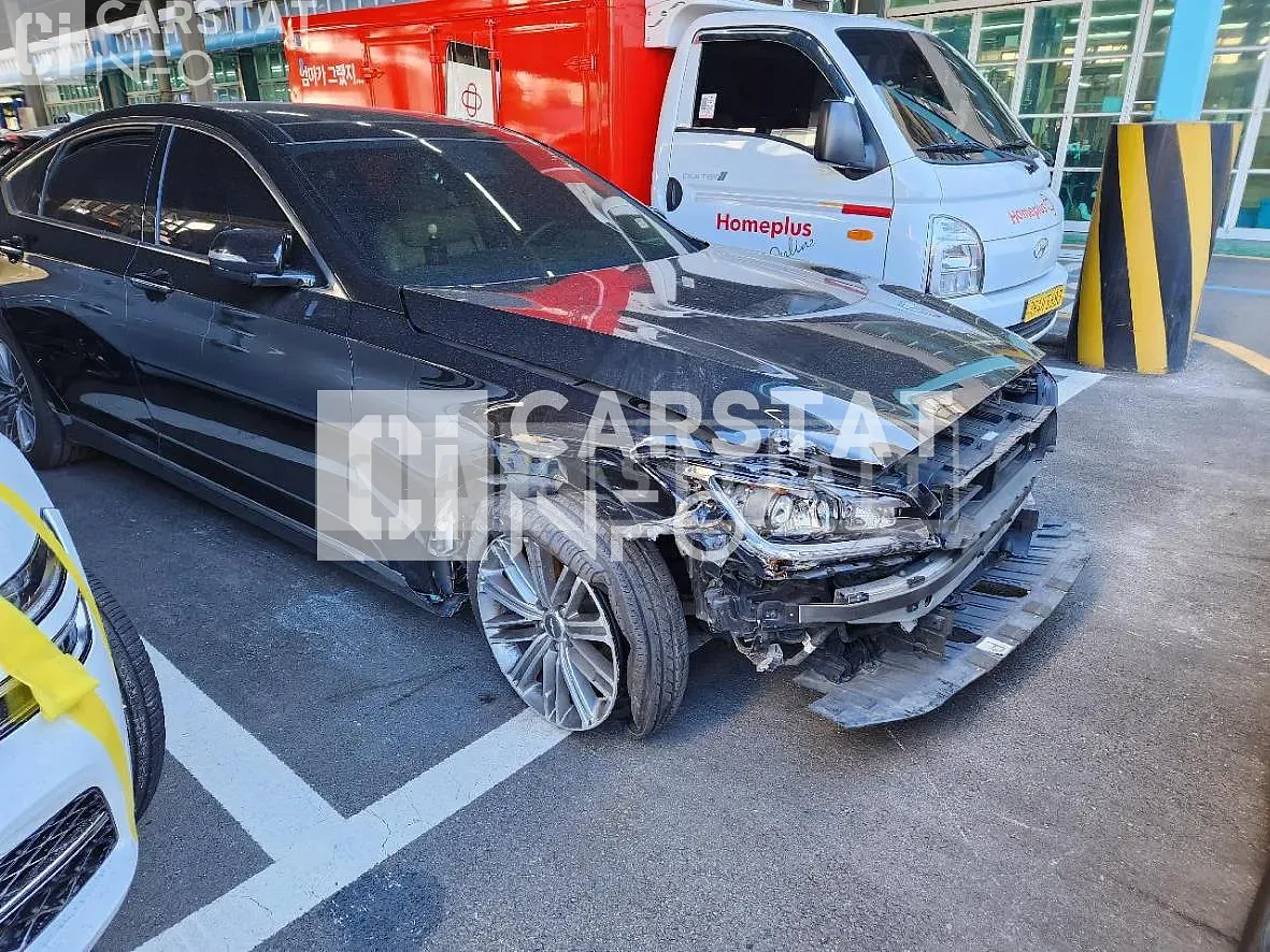 Photo 2 of 18: 2017 Genesis G80 3.3 — Korean insurance auction