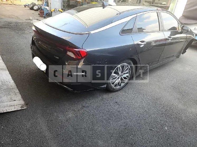 Photo 2 of 9: 2021 Kia K5, VIN KNAG241JBMA011087 — Korean insurance auction