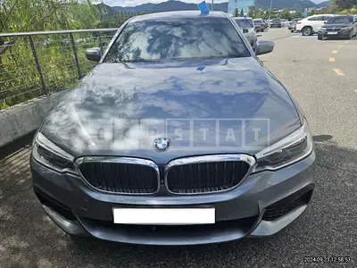 Photo 1 of 10: 2018 BMW 530i — Korean insurance auction