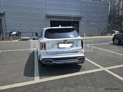 Photo 1 of 50: 2021 Kia Sorento — Korean insurance auction