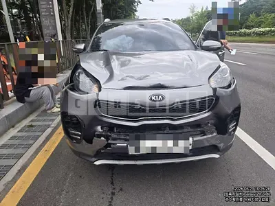 Photo 1 of 7: 2017 Kia Sportage — Korean insurance auction