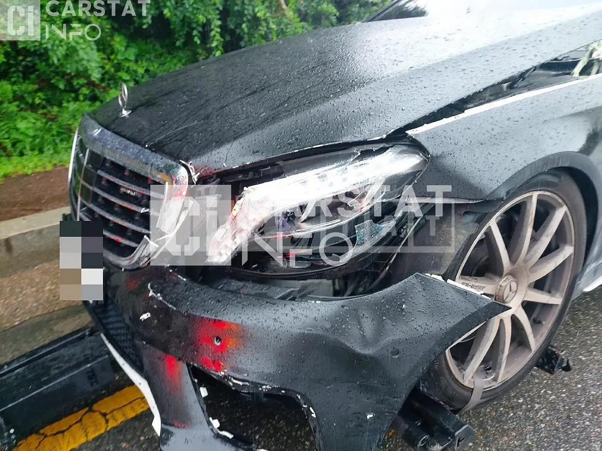Photo 2 of 54: 2015 Mercedes-Benz S63 AMG 4Matic L — Korean insurance auction
