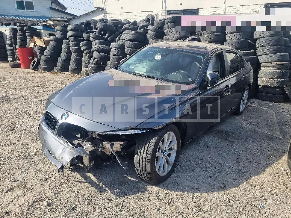 Photo 2 of 5: 2017 BMW 320d xDrive, VIN WBA8C9104HK654042 — Korean insurance auction