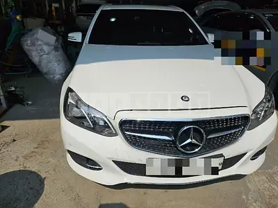 Photo 1 of 6: 2015 Mercedes-Benz E220 BlueTec — Korean insurance auction