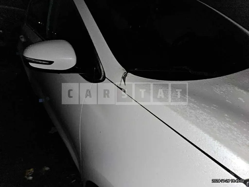 Photo 2 of 25: 2019 Kia Sportage — Korean insurance auction