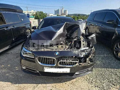 Photo 1 of 30: 2016 BMW 528i, VIN WBA5A5100GG181033 — Korean insurance auction
