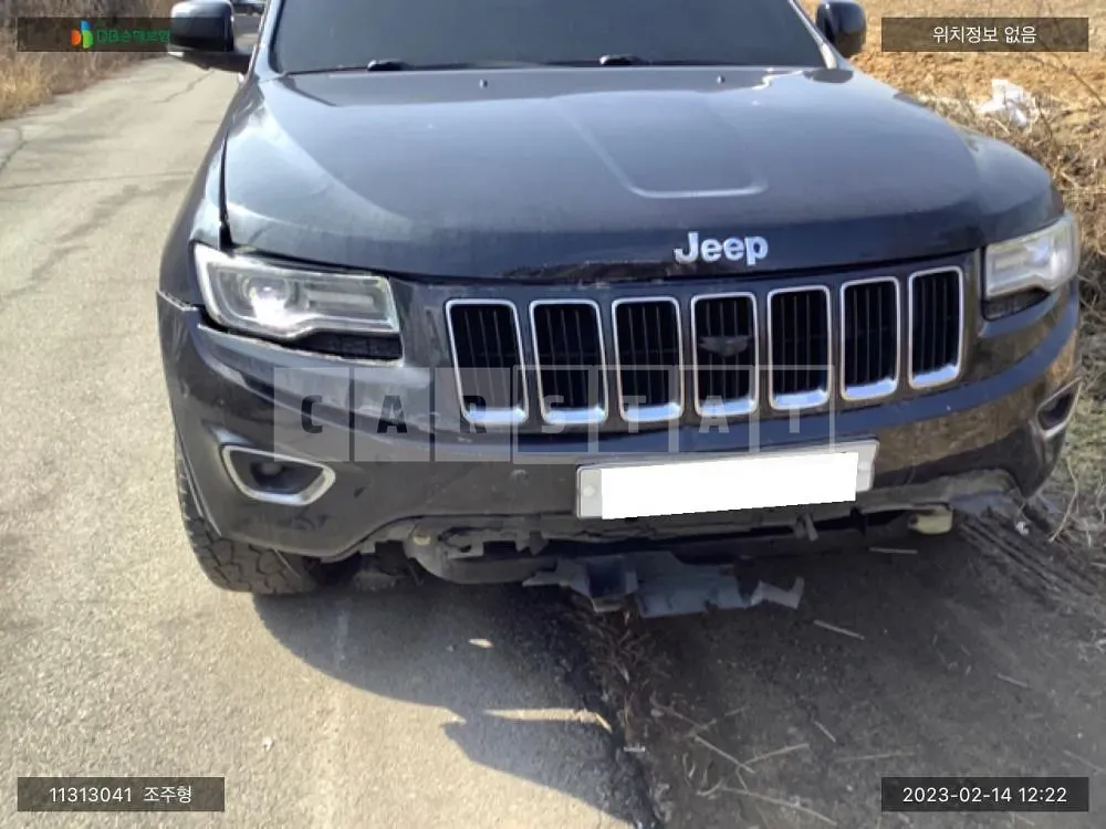 Photo 2 of 18: 2015 Jeep Grand Cherokee, VIN 1C4RJFBM6FC667363 — Korean insurance auction