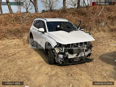 Photo 1 of 19: 2021 Hyundai Santa Fe, VIN KMHS381HGMU332696 — Korean insurance auction