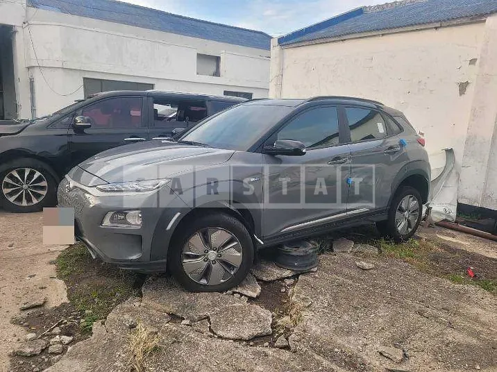 Photo 2 of 25: 2019 Hyundai Kona Electric Car — Korean insurance auction