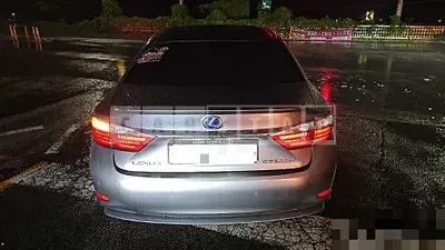 Photo 1 of 5: 2015 Lexus ES300h — Korean insurance auction