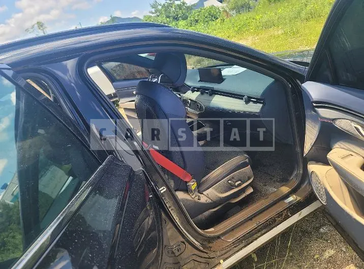 Photo 2 of 17: 2021 Genesis GV70 2.5T — Korean insurance auction