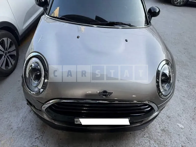 Photo 2 of 42: 2018 MINI Cooper Clubman, VIN WMWLN5107J2H74519 — Korean insurance auction