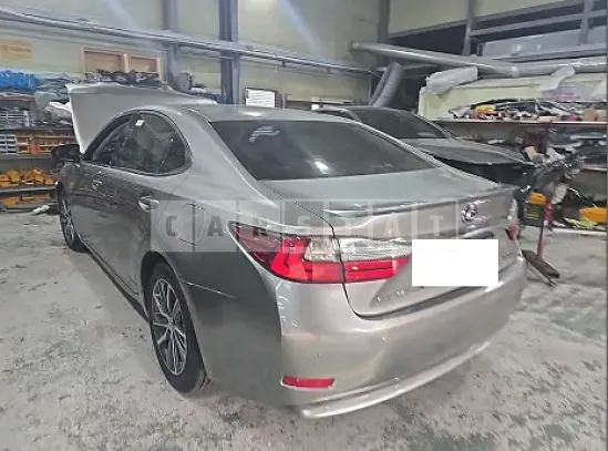 Photo 2 of 24: 2018 Lexus ES300h — Korean insurance auction