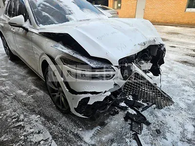 Photo 1 of 13: 2022 Genesis GV70 AWD, VIN KMTMA81BDPU095769 — Korean insurance auction