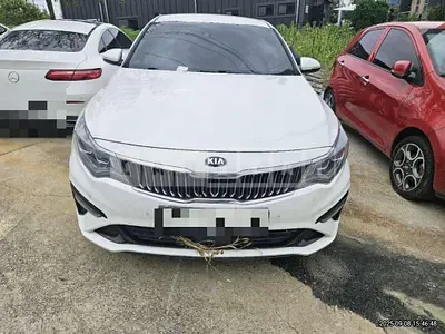 Photo 1 of 25: 2018 Kia K5 2.0 — Korean insurance auction