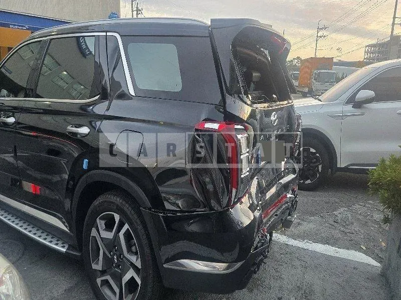Photo 2 of 20: 2023 Hyundai Palisade — Korean insurance auction