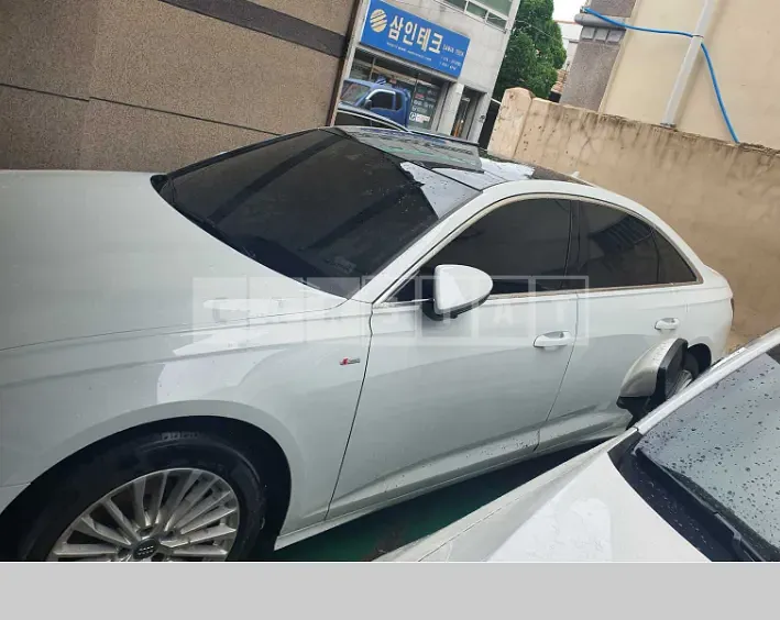 Photo 2 of 13: 2021 Audi A6 45 TFSI, VIN WAUZZZF29LN097360 — Korean insurance auction
