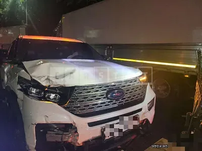 Photo 1 of 8: 2019 Ford Explorer 2.3 — Korean insurance auction