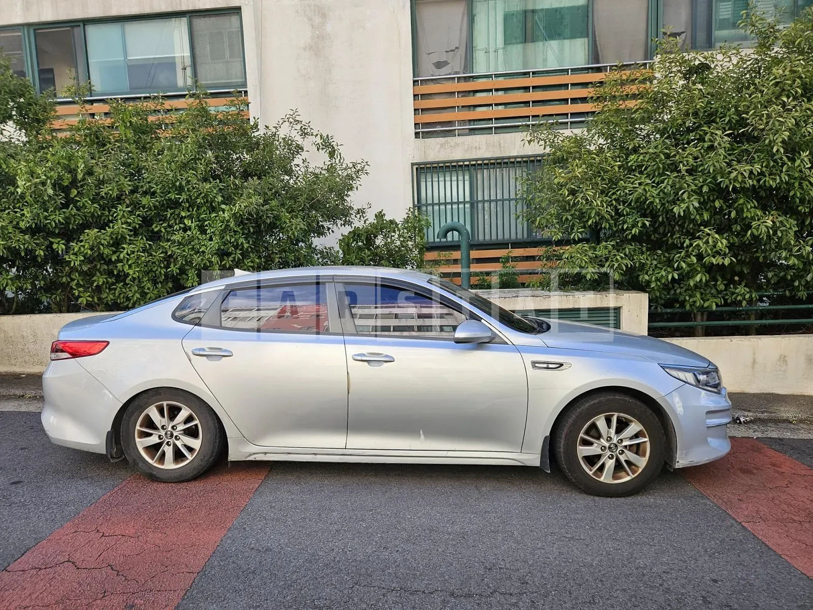 Photo 2 of 5: 2016 Kia New K5 2.0 LPI Cab Deluxe, VIN KNAGU416BGA040402 — Korean insurance auction
