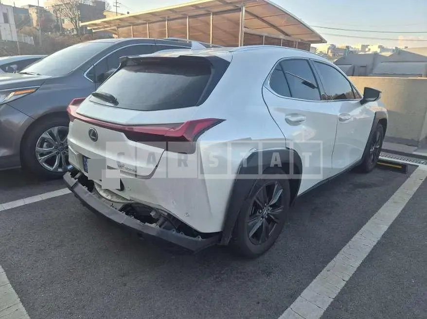 Photo 2 of 14: 2024 Lexus UX300h 2WD — Korean insurance auction