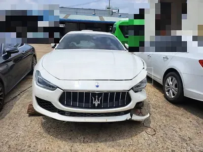 Photo 1 of 6: 2018 Maserati Gibli — Korean insurance auction