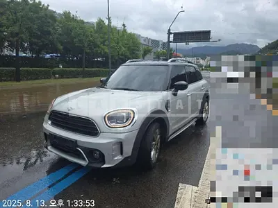 Photo 1 of 10: 2021 MINI Cooper Countryman — Korean insurance auction