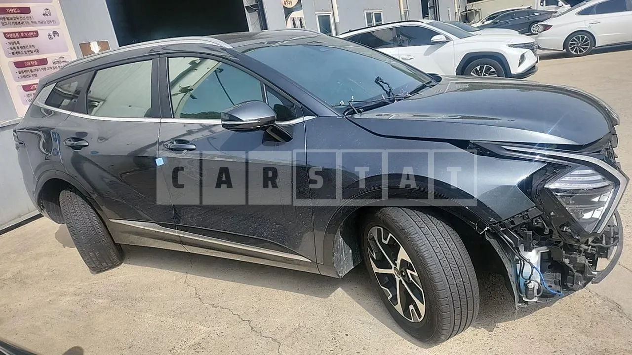 Photo 2 of 25: 2024 Kia Sportage Hybrid, VIN KNAPW81GBRK189461 — Korean insurance auction