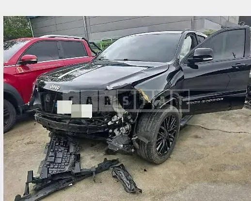 Photo 2 of 22: 2018 Jeep Zipgrand Cherokee — Korean insurance auction