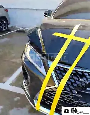 Photo 2 of 17: 2020 Lexus RX450h L, VIN JTJJGKFA2L2013785 — Korean insurance auction