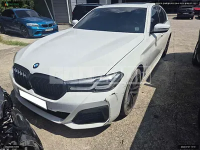 Photo 1 of 24: 2022 BMW 520i, VIN WBA11BH03NWX61933 — Korean insurance auction