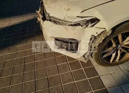 Photo 2 of 9: 2018 BMW 520d xDrive, VIN WBAJC5103JWB85893 — Korean insurance auction