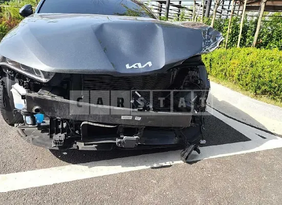 Photo 2 of 29: 2023 Kia K5 — Korean insurance auction