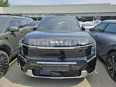 Photo 1 of 36: 2024 Kia EV9 4WD Electric Car — Korean insurance auction