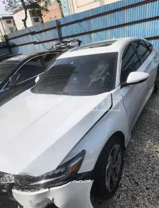 Photo 2 of 6: 2019 Honda Accord 1.5T — Korean insurance auction