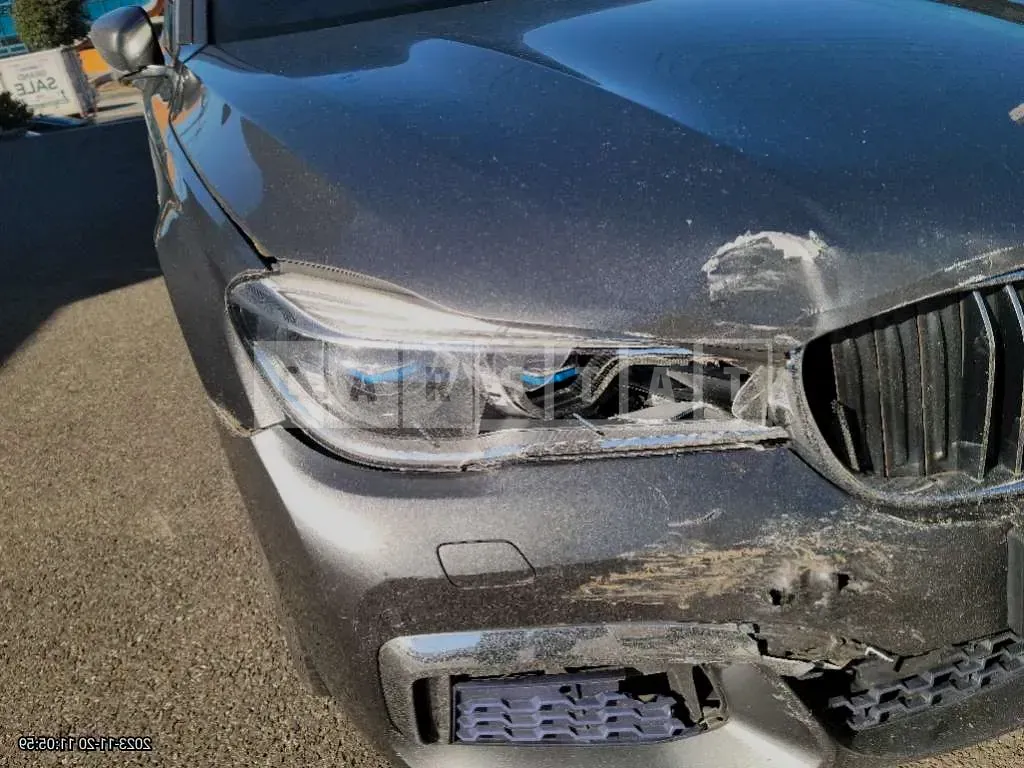 Photo 2 of 9: 2017 BMW 740Li xDrive, VIN WBA7E4106HGV25134 — Korean insurance auction